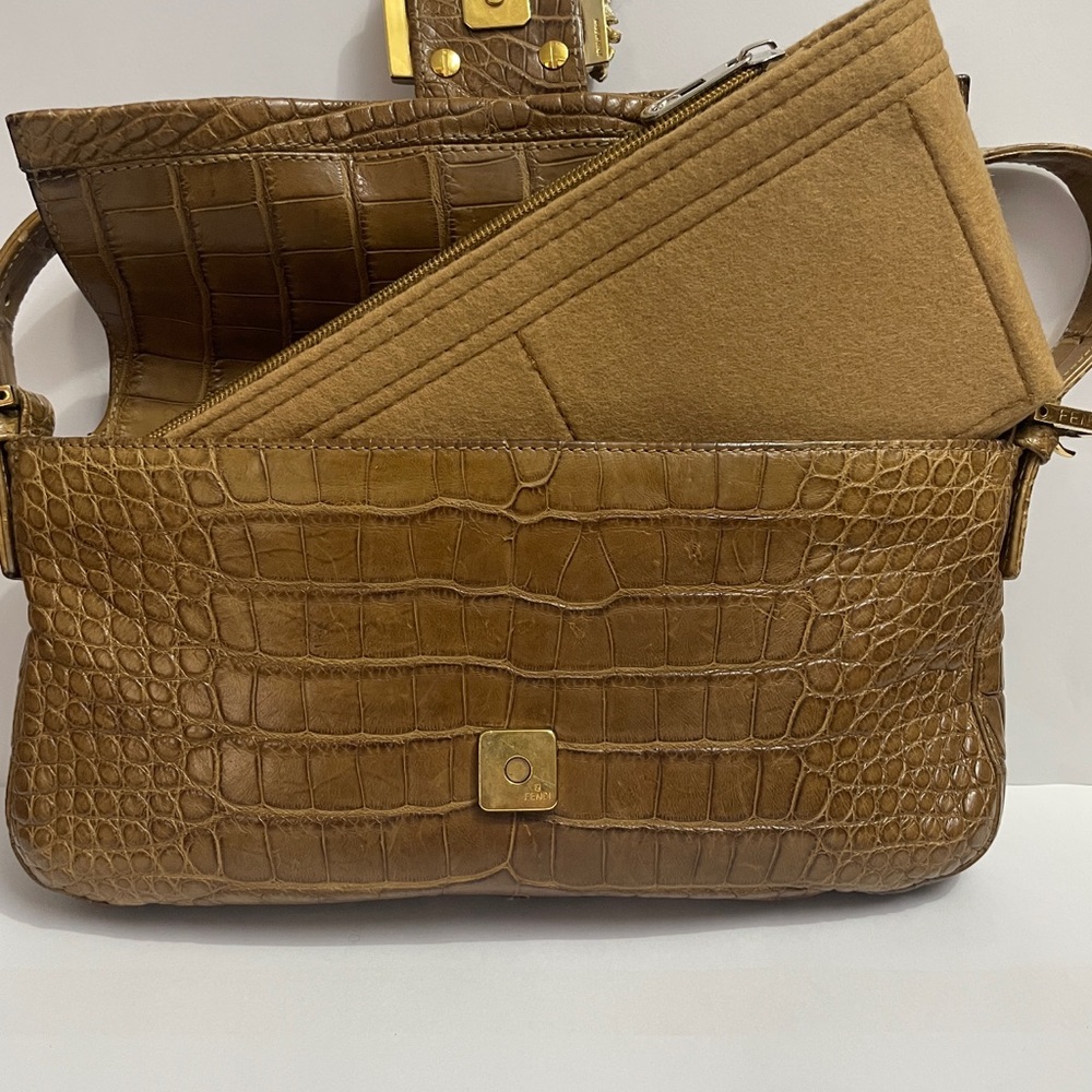 Rare! Vintage Fendi crocodile skin baguette bag - Picture 6 of 7